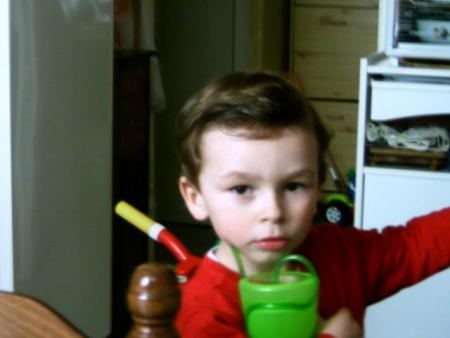et voila maxime le frere de marina